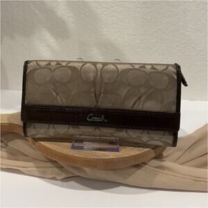 Coach Brown Beige Signature Logo Folding Wallet Credit Card Holder for Women